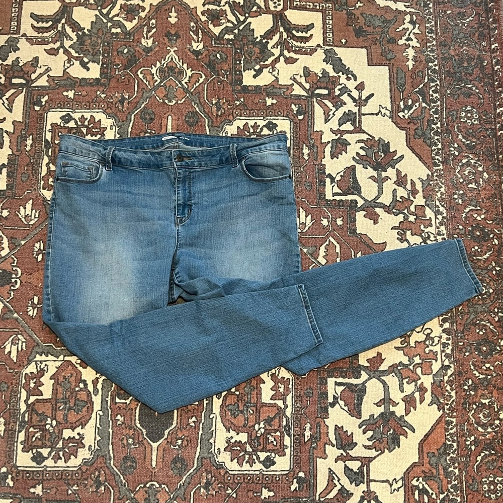 Old Navy skinny jeans